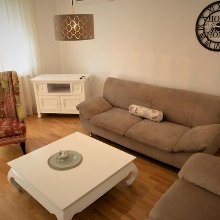 Centar Apartamento Bijeljina Exterior foto