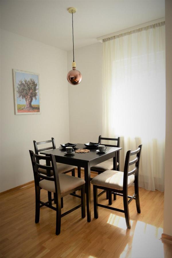 Centar Apartamento Bijeljina Exterior foto