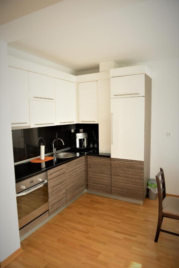 Centar Apartamento Bijeljina Exterior foto